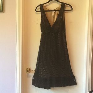 Max Studio NWOT Black Lace over Beige Lagenlook Dress V-cut